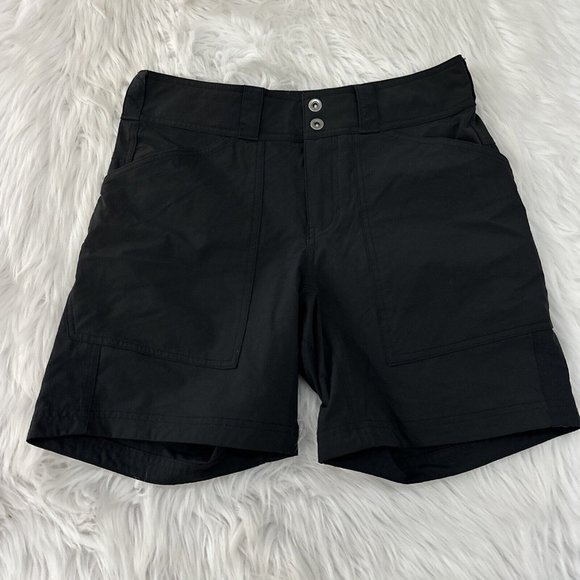 REI Shorts Rei Womens Black Hiking Shorts Size 4 Deep Pocket Quick
